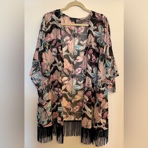 Addition Elle Floral Kimono Top, Love & Legend, Plus size 24. New without tags.